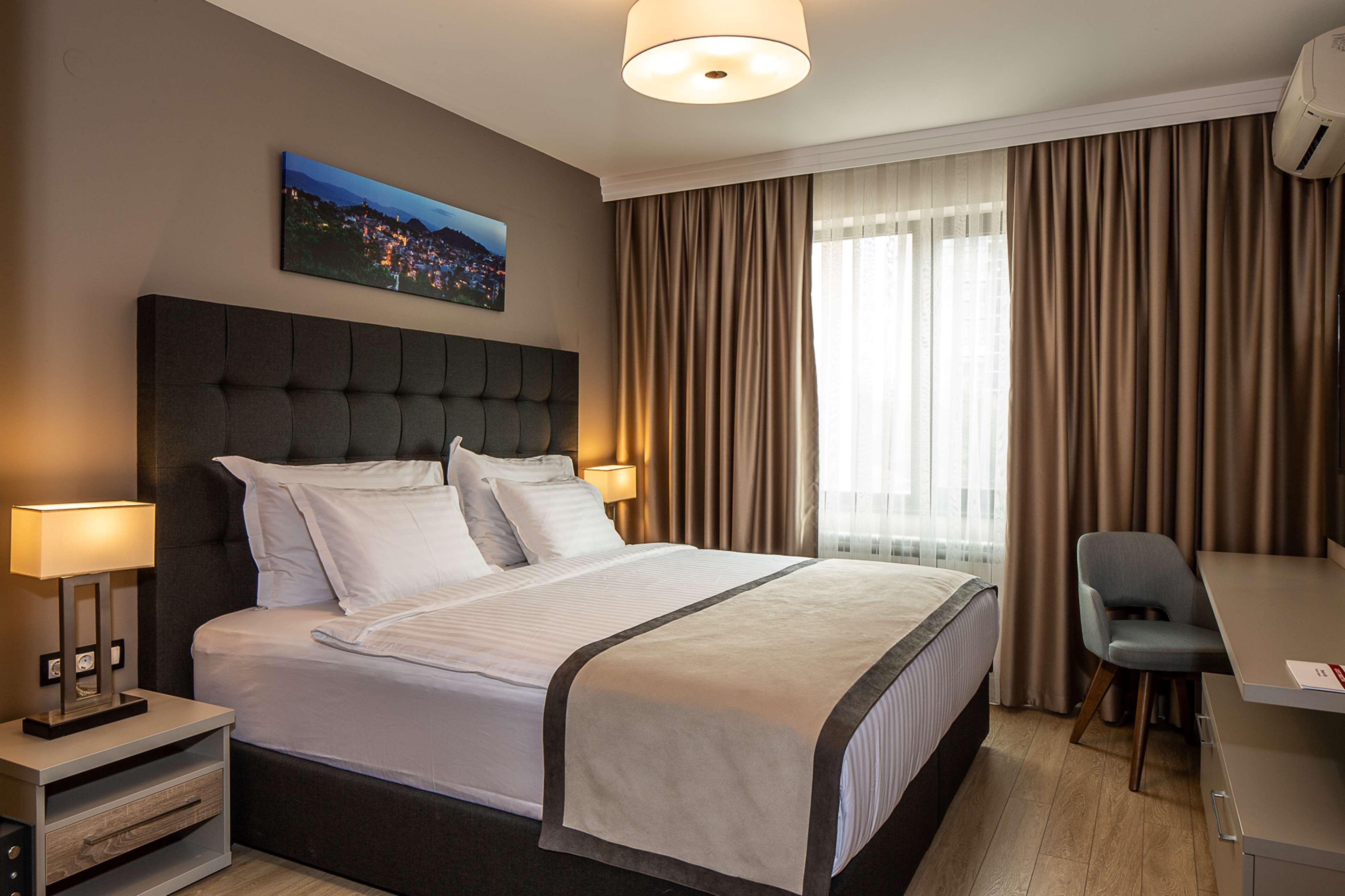 Best Western Premier Plovdiv Hills Bagian luar foto