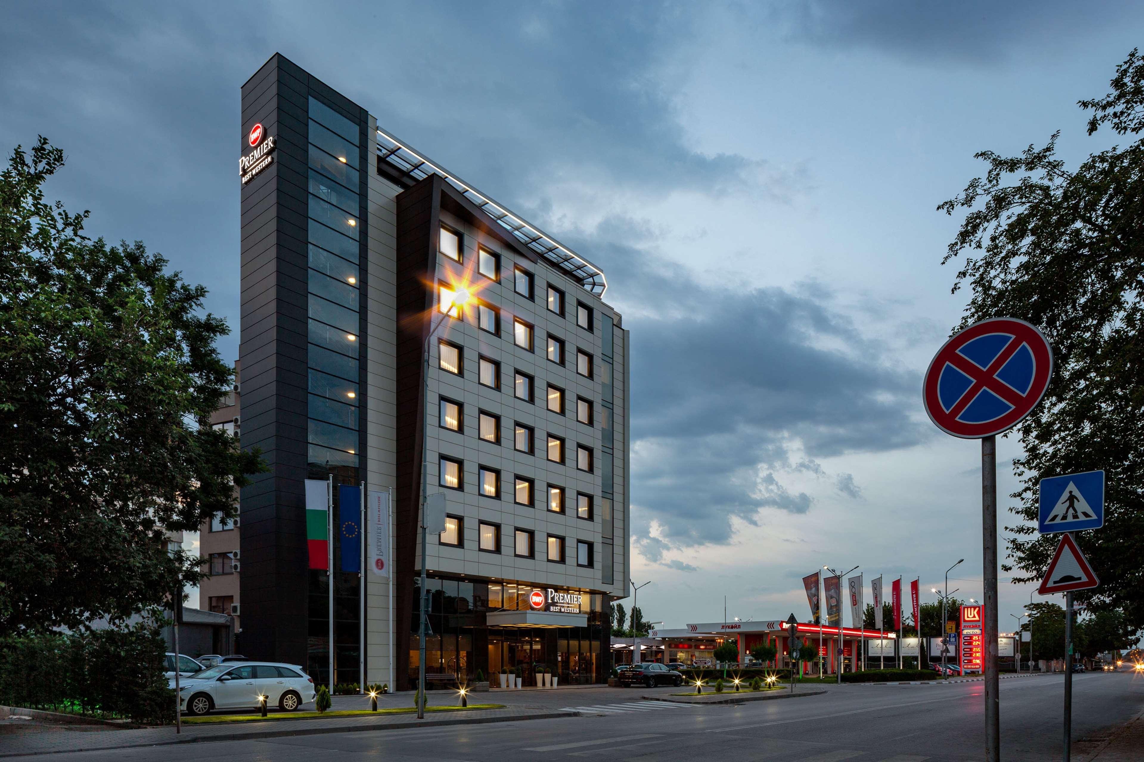 Best Western Premier Plovdiv Hills Bagian luar foto